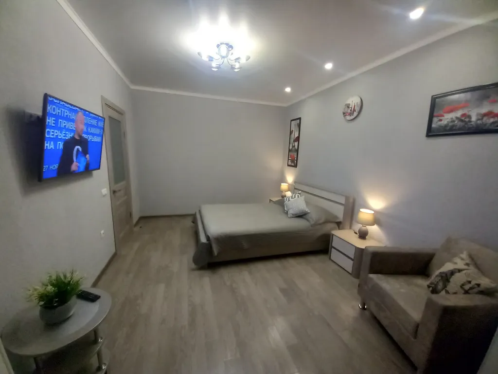 Квартира однокомнатная на улице Оранжерейной, 40 м², Пятигорск — спальня, фото 4