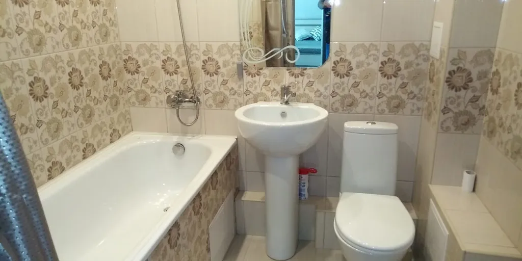 Квартира однокомнатная на улице Оранжерейной, 40 м², Пятигорск — ванная комната