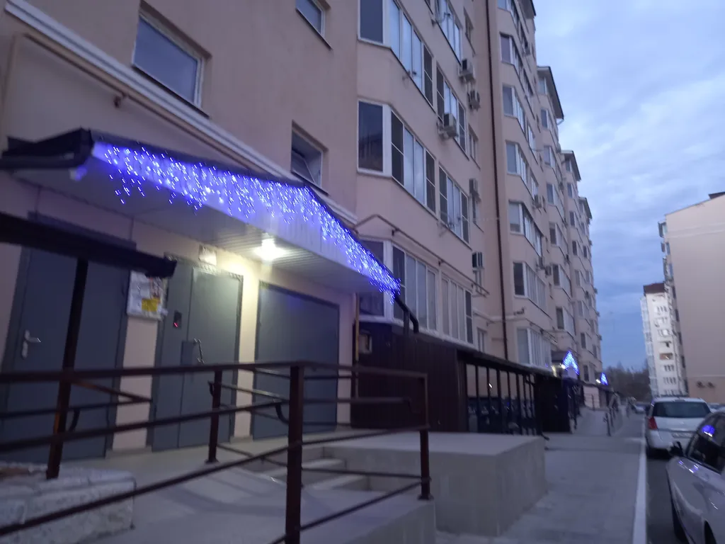 Квартира однокомнатная на улице Оранжерейной, 40 м², Пятигорск — двор