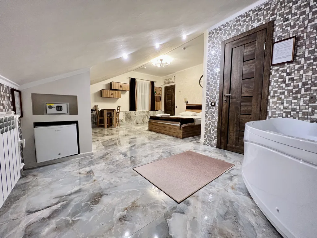 Двухместный номер с 1 кроватью люкс с джакузи