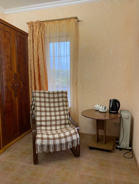 Четырёхместный номер полулюкс 4-х местный