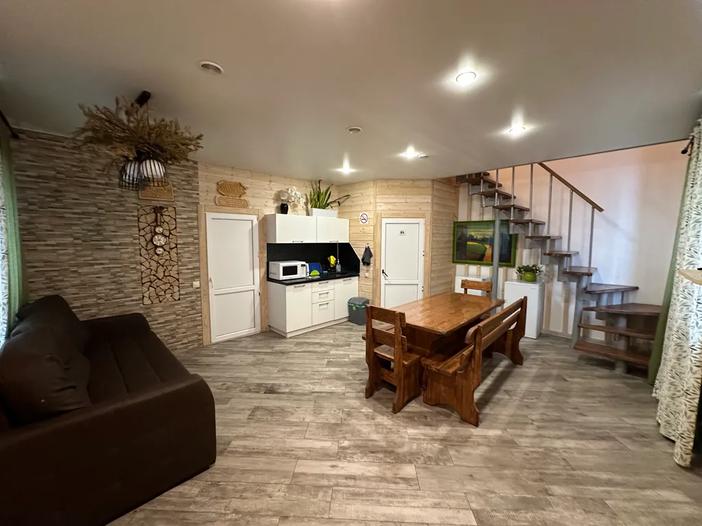 Коттедж 8-местный в село Каймары, 100 м², Казань — кухня