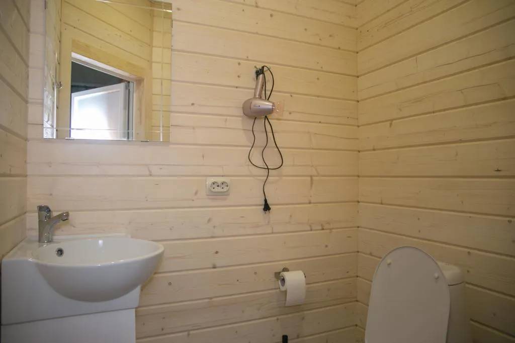 Коттедж 8-местный в село Каймары, 100 м², Казань — ванная комната