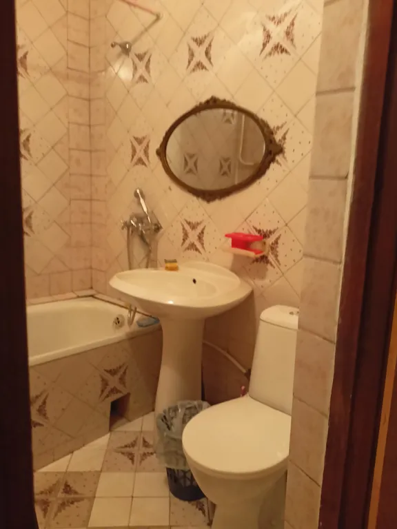 Квартира однокомнатная на улице Козлова, 50 м², Пятигорск — ванная комната