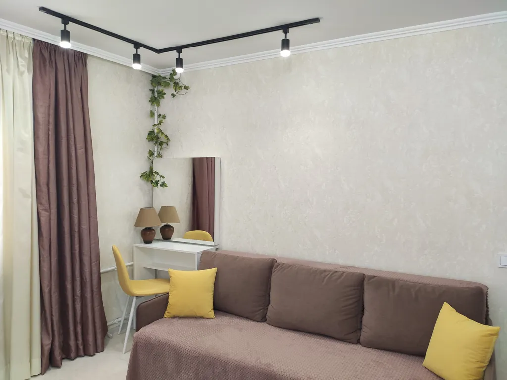 Квартира однокомнатная в Гагаринском, 45 м², Севастополь — спальня, фото 11