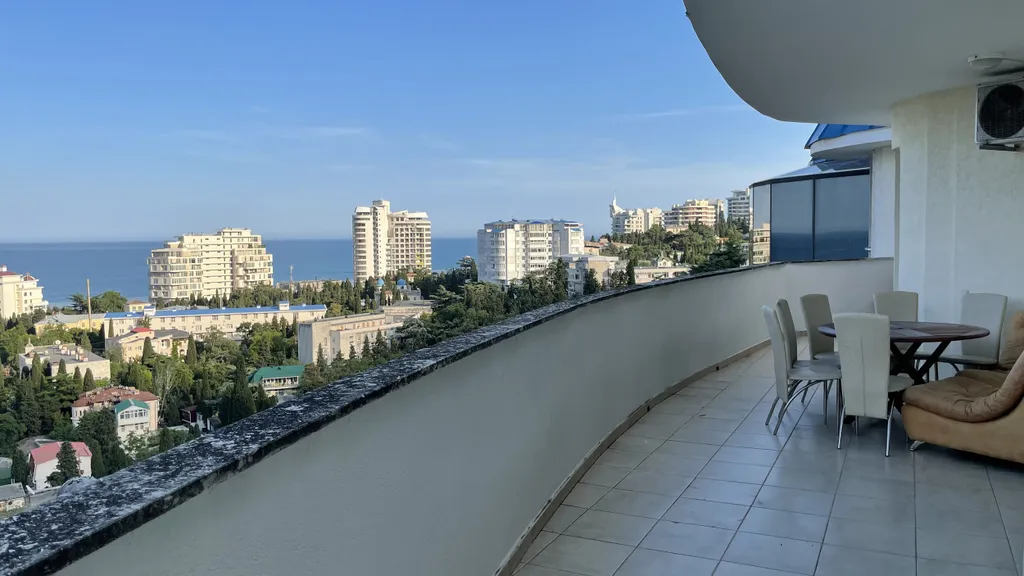 Шикарная видовая квартира в центре, Ялта, Симферополь — фото 4