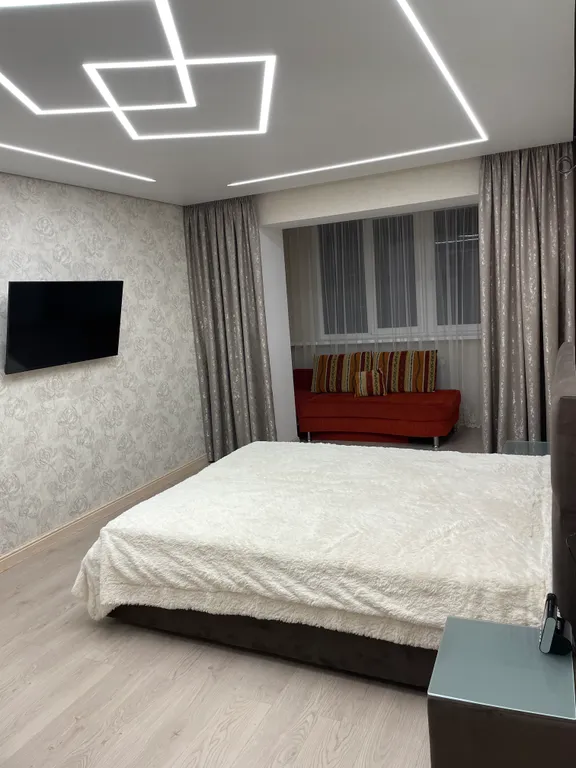 Квартира однокомнатная на улице Ленинградской, 40 м², Кисловодск — спальня, фото 3