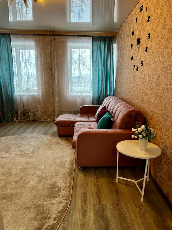 Квартира однокомнатная на улице Полевой, 50 м², Кстово — спальня, фото 4