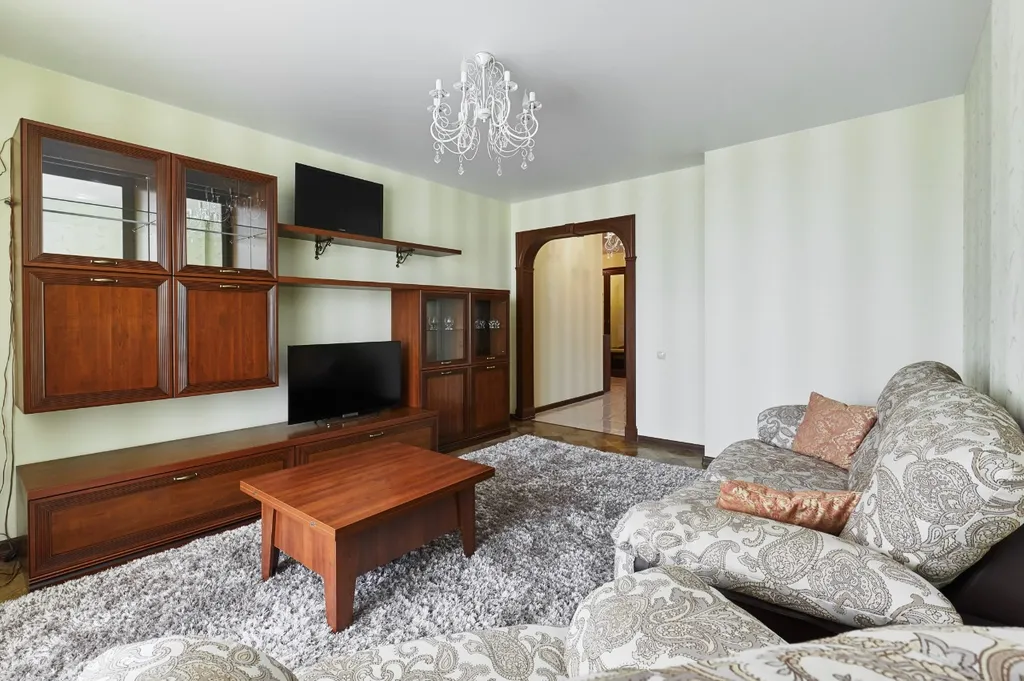Квартира двухкомнатная в переулке Соборном, 78 м², Ростов-на-Дону — спальня, фото 3