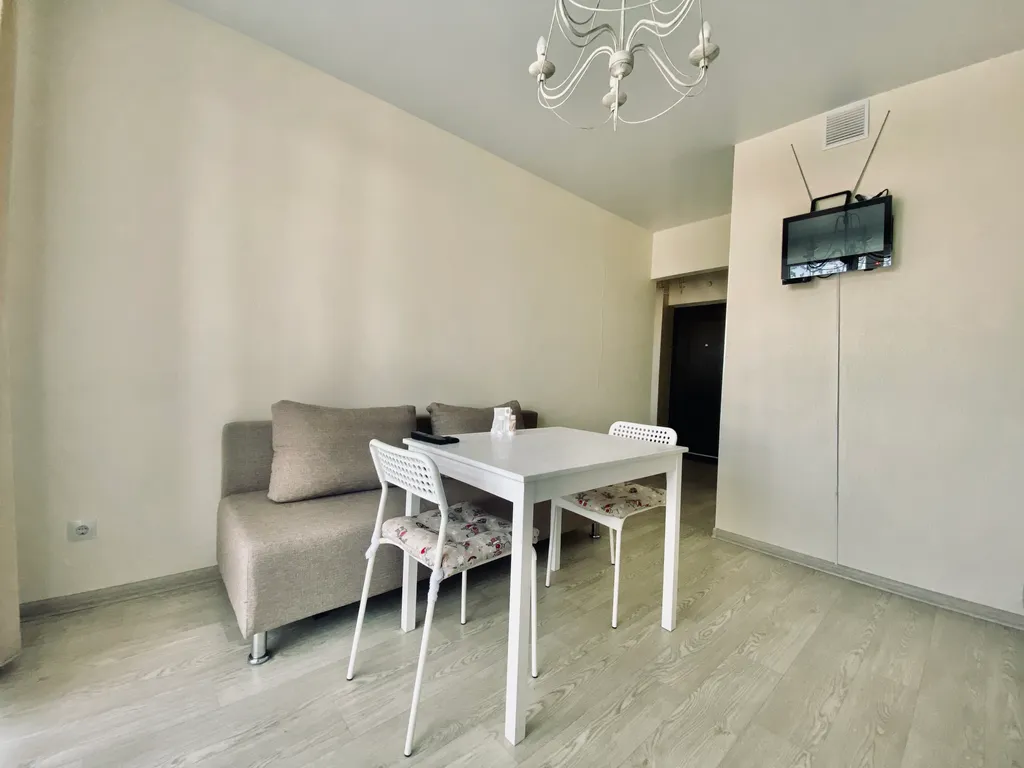 Квартира однокомнатная на улице Обдорской, 35 м², Тюмень — фото 10
