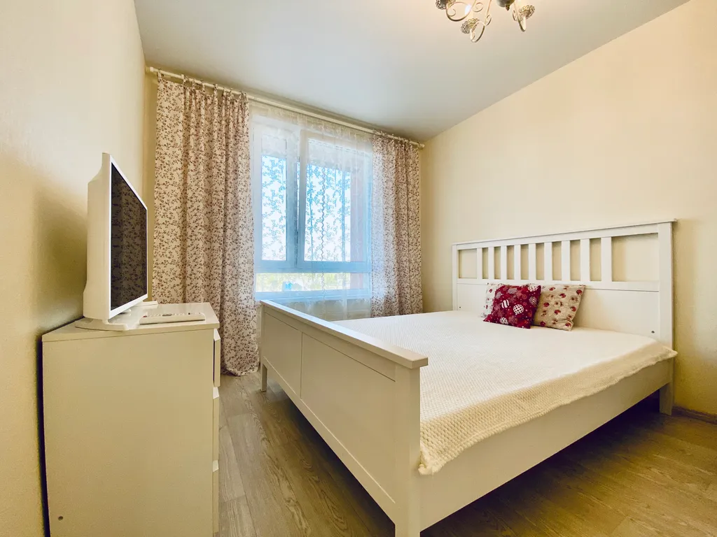 Квартира однокомнатная на улице Обдорской, 35 м², Тюмень — фото 5