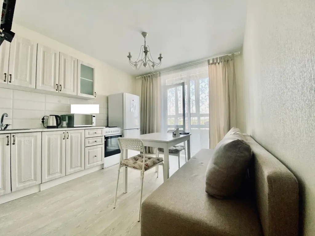 Квартира однокомнатная на улице Обдорской, 35 м², Тюмень — фото 8