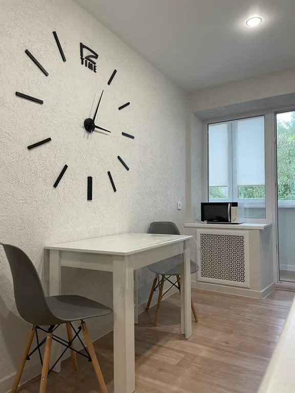 Квартира двухкомнатная на улице Куйбышева, 50 м², Кисловодск — кухня, фото 3