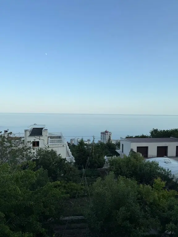 Семейный номер двухкомнатный с видом на море — На Комсомольской, фото 3 из 5