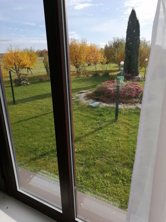 Дом 10-местный в деревни Ворониче, 120 м², Пушкинские Горы — вид из окна, фото 3