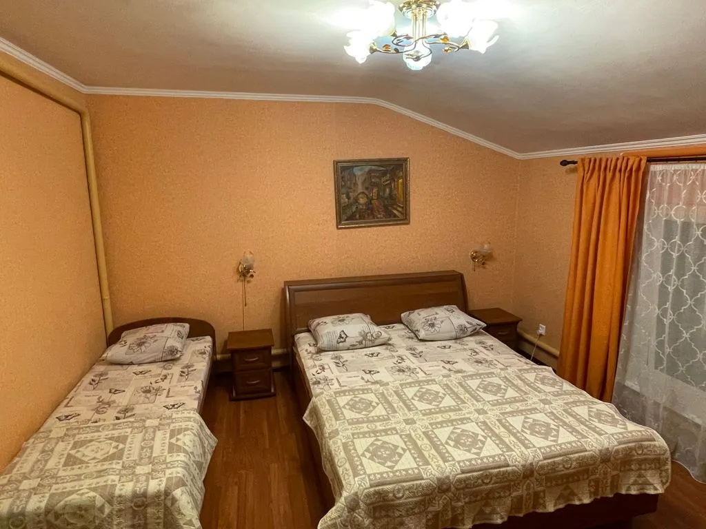 Трёхместный номер стандарт — Валенсия, фото 1 из 4