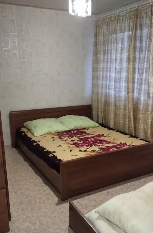 Трёхместный номер комфорт — На Московской, фото 1 из 4
