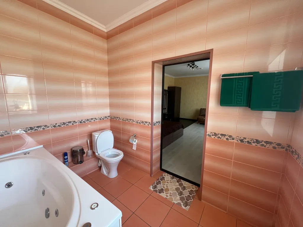 Четырёхместный номер полулюкс двухм. с джакузи и доп.местом