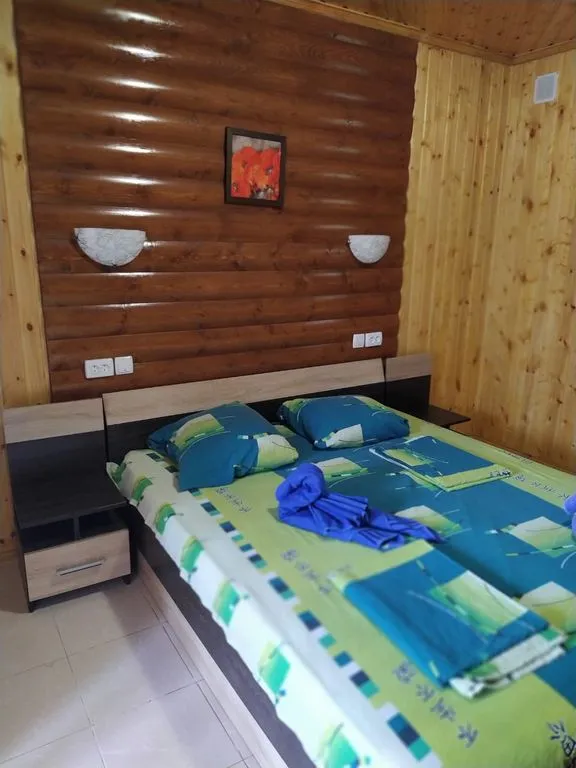 Двухместный номер с 1 кроватью Двухместный номер с  двухспальной кроватью — спальное место