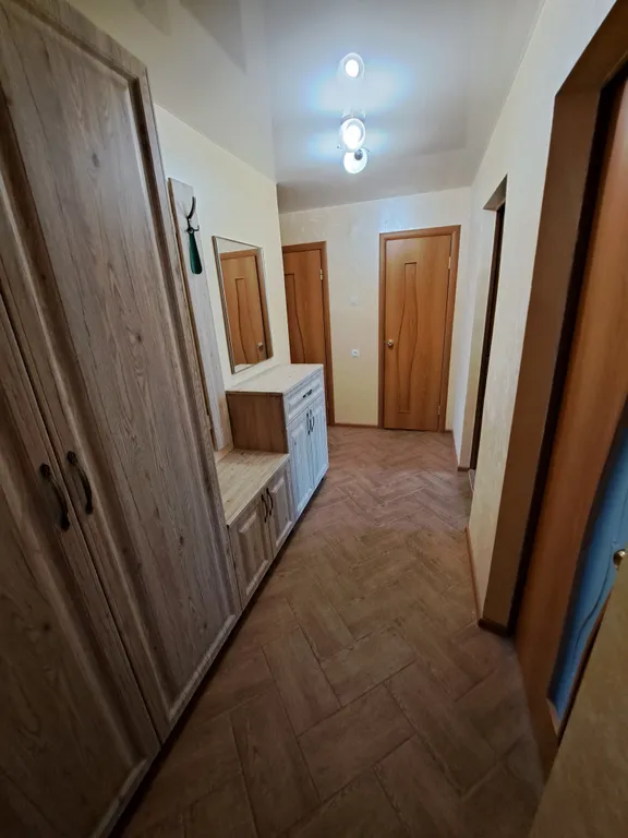 Квартира двухкомнатная на улице Островского, 54 м², Кисловодск — фото 12