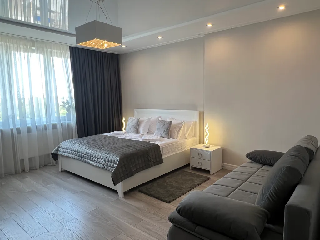 Апартаменты однокомнатные в Ленинградском, 53 м², Калининград — спальня, фото 5