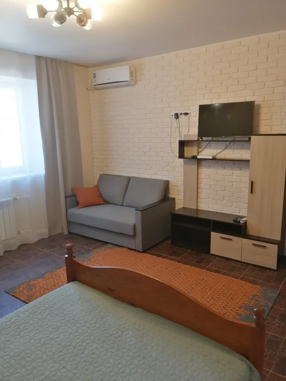 Квартира однокомнатная в Дзержинском, 40 м², Волгоград — спальня, фото 5