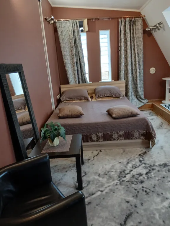 Атмосферная двухуровневая квартира с сауной