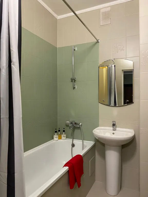 Квартира двухкомнатная в Ново-Савиновском, 80 м², Казань — фото 4
