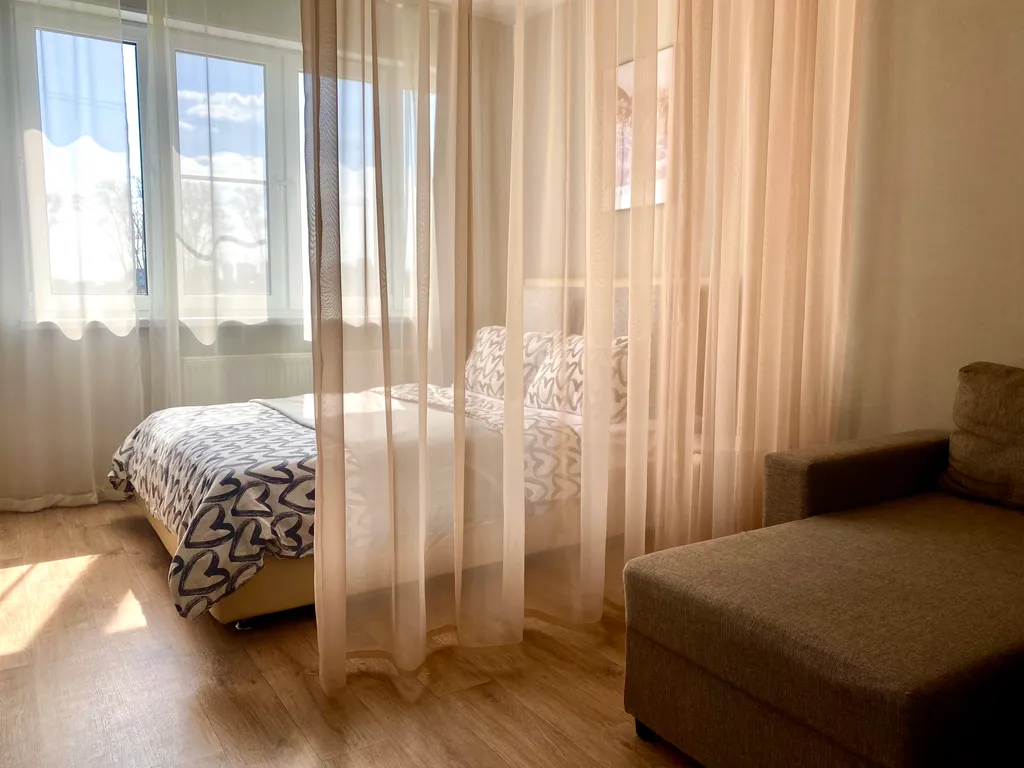 Студия однокомнатная в Советском, 28 м², Нижний Новгород — спальня, фото 3