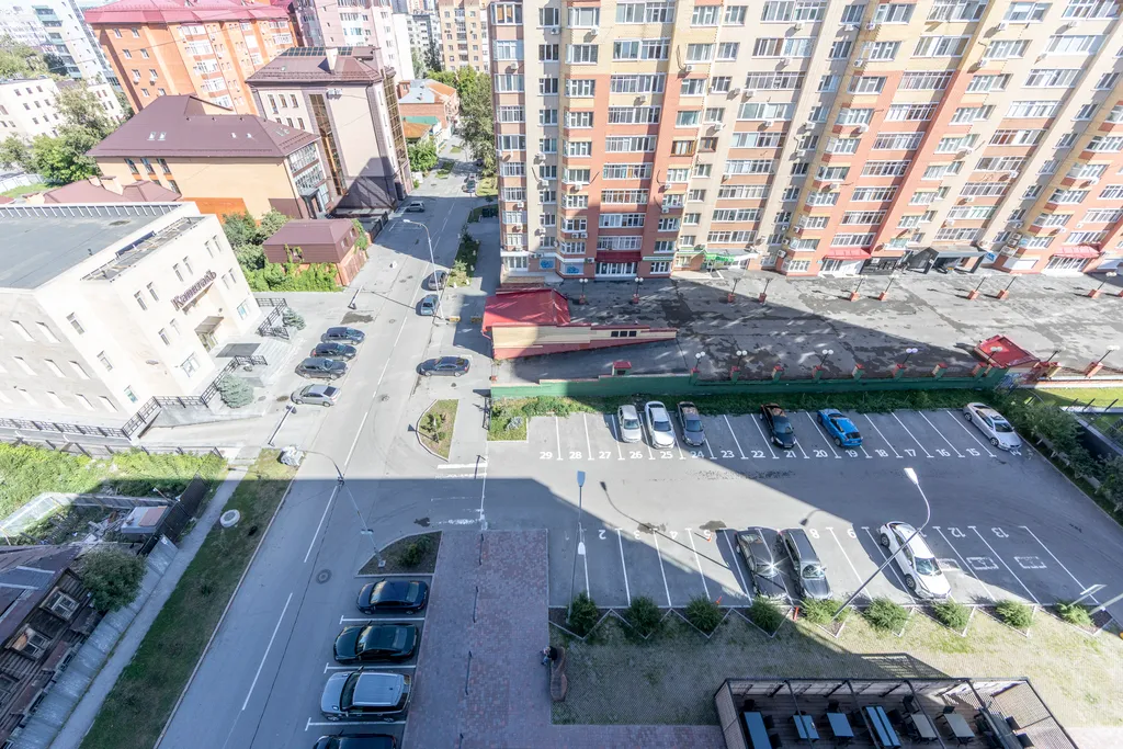 Студия однокомнатная на улице Сакко, 45 м², Тюмень — фото 22