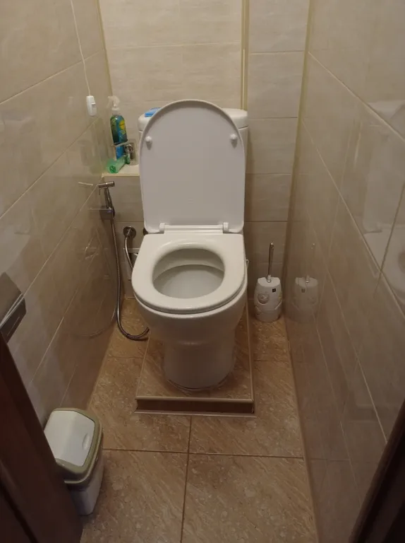 Квартира двухкомнатная на улице Крайнего, 49 м², Пятигорск — ванная комната, фото 2
