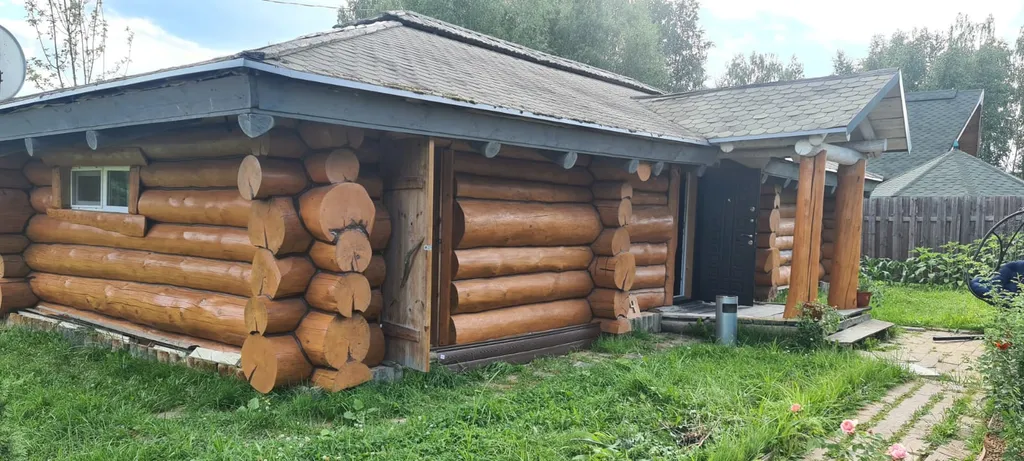 Дом Дом с двумя спальнями люкс