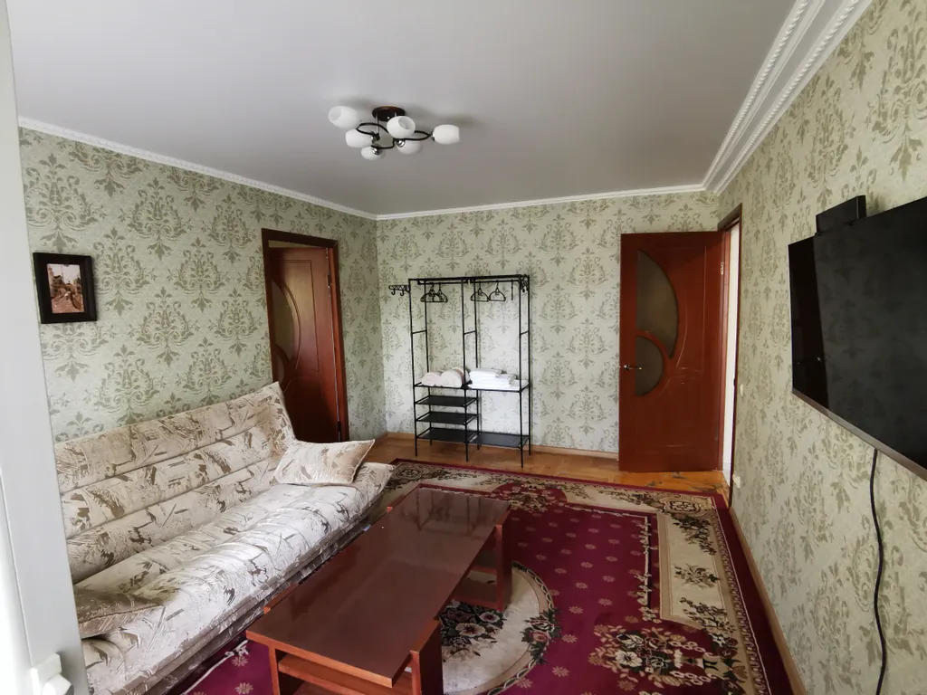 Квартира двухкомнатная на проспекте 40 лет Октября, 52 м², Пятигорск — спальня