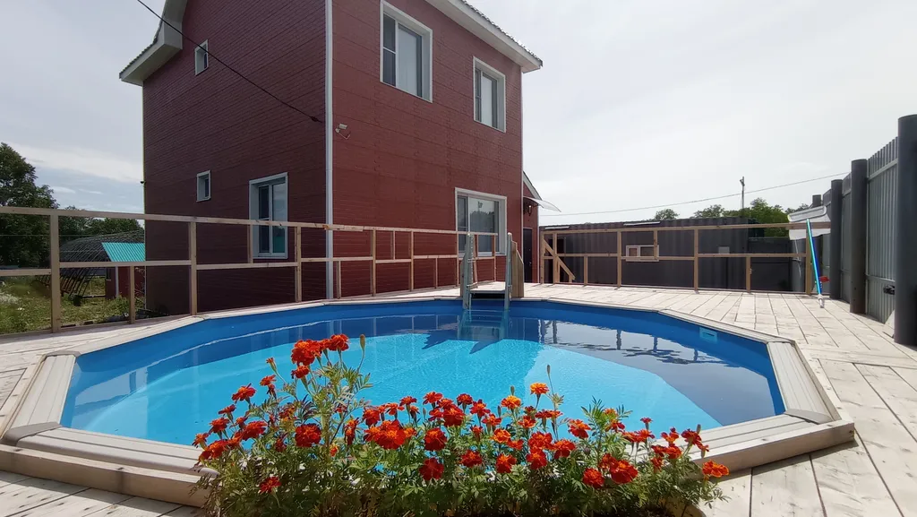 Гостевой дом с термальным бассейном Вилла Жихарка