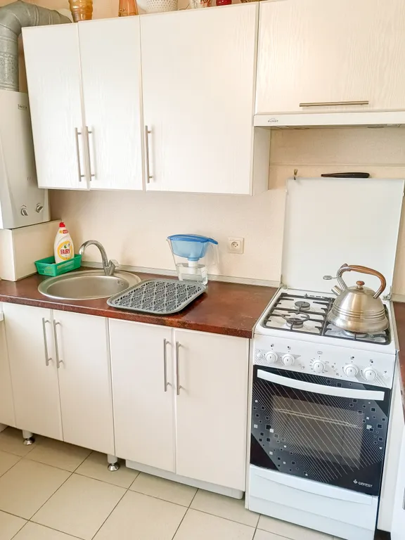 Квартира однокомнатная на проспекте Победы, 30 м², Кисловодск — кухня