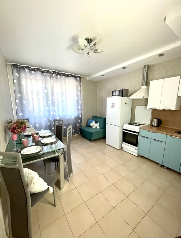 Квартира однокомнатная на проспекте Первомайском, 45 м², Рязань — кухня, фото 3