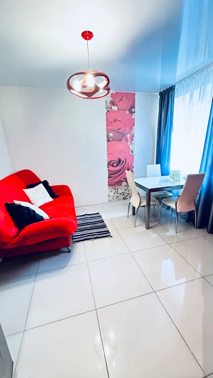 Квартира однокомнатная на шоссе Солотчинском, 50 м², Рязань — спальня, фото 3