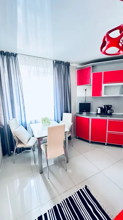 Квартира однокомнатная на шоссе Солотчинском, 50 м², Рязань — кухня, фото 3