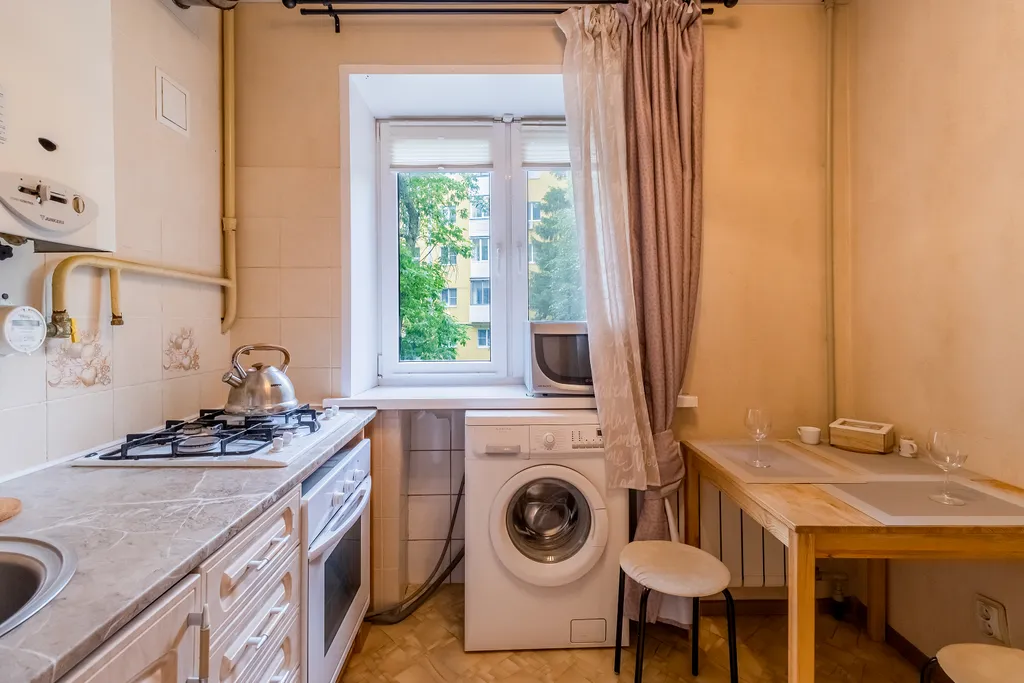 Квартира однокомнатная у Горьковской, в Печёрах, 33 м², Нижний Новгород — кухня
