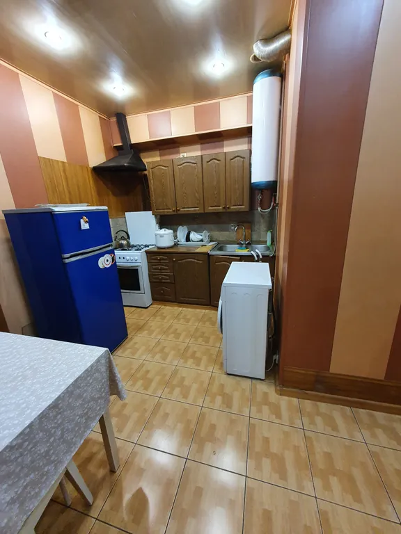 Квартира двухкомнатная на улице Заречной, 50 м², Ялта — фото 5