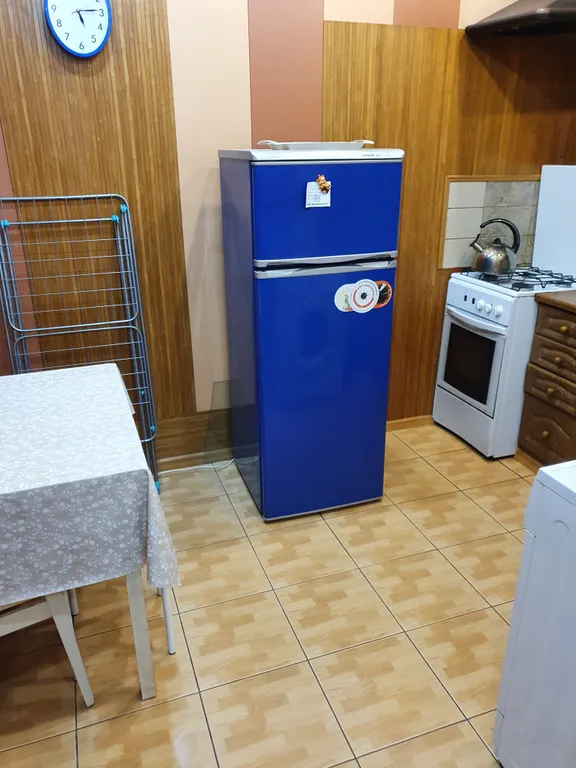 Квартира двухкомнатная на улице Заречной, 50 м², Ялта — фото 7