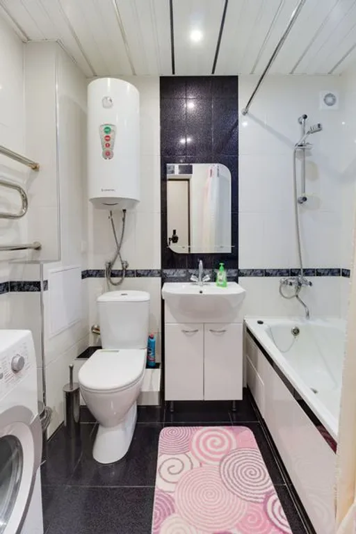 Квартира однокомнатная у Чкаловской, в Канавино, 40 м², Нижний Новгород — ванная комната