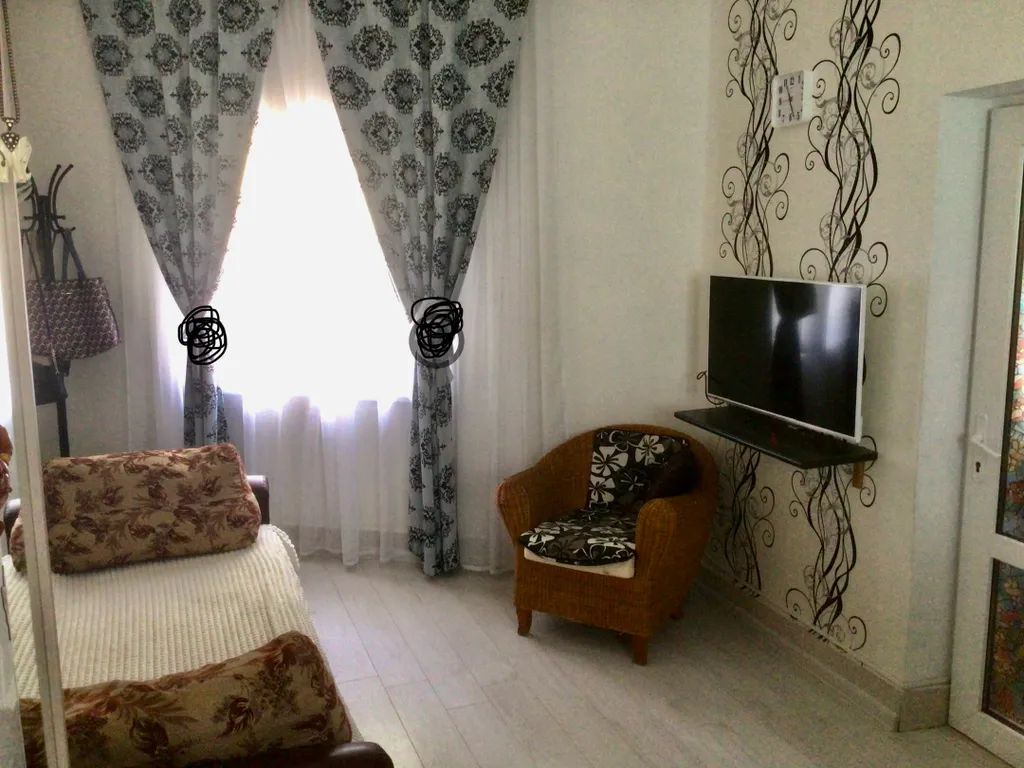 Квартира двухкомнатная на улице Академика В.В. Шулейкина, 45 м², Кацивели — фото 4