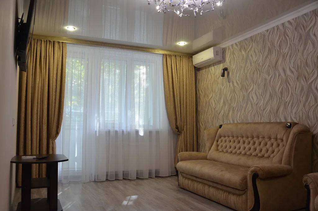 Квартира двухкомнатная в переулке Курортном, 56 м², Саки — фото 14