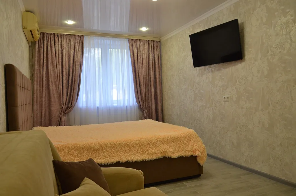 Квартира двухкомнатная в переулке Курортном, 56 м², Саки — фото 20