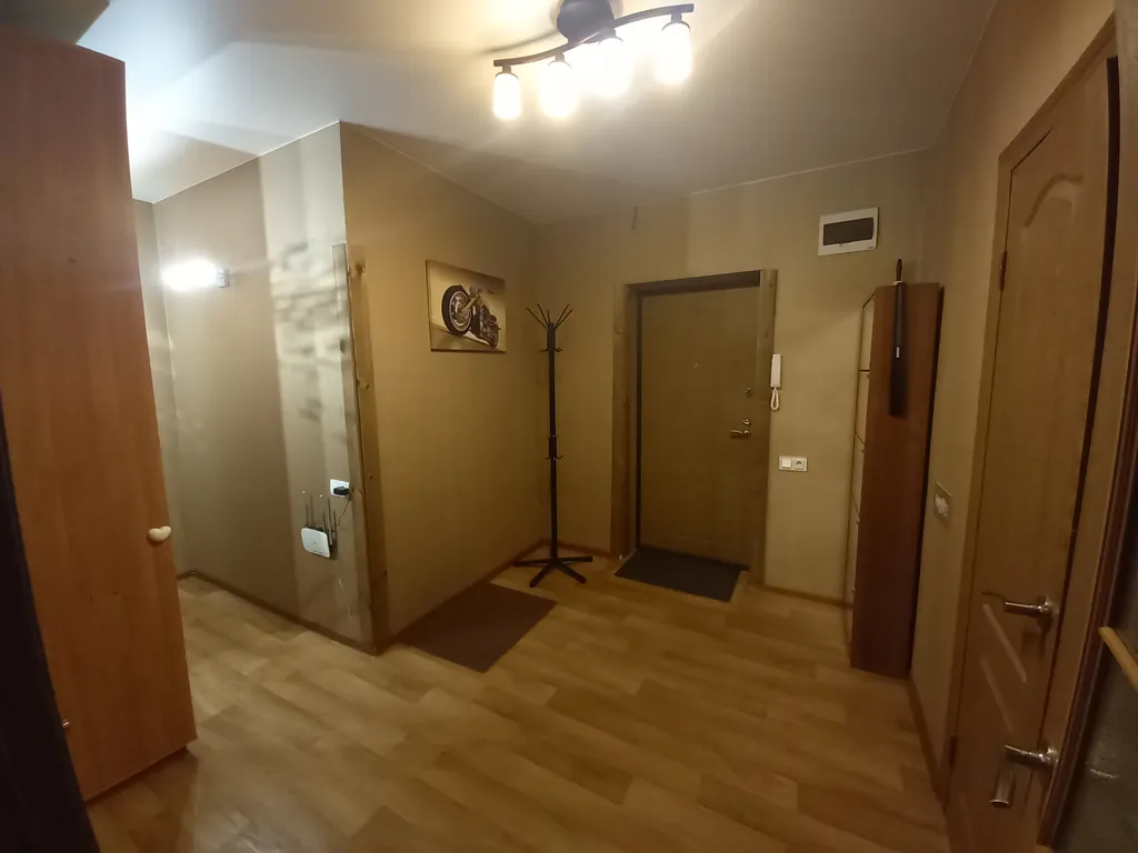 Квартира однокомнатная в Октябрьском, 53 м², Самара — фото 12