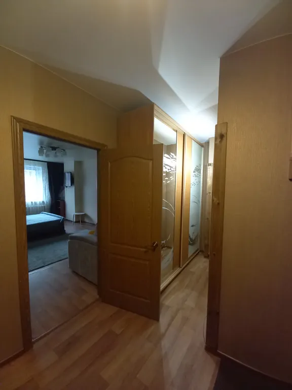 Квартира однокомнатная в Октябрьском, 53 м², Самара — фото 16