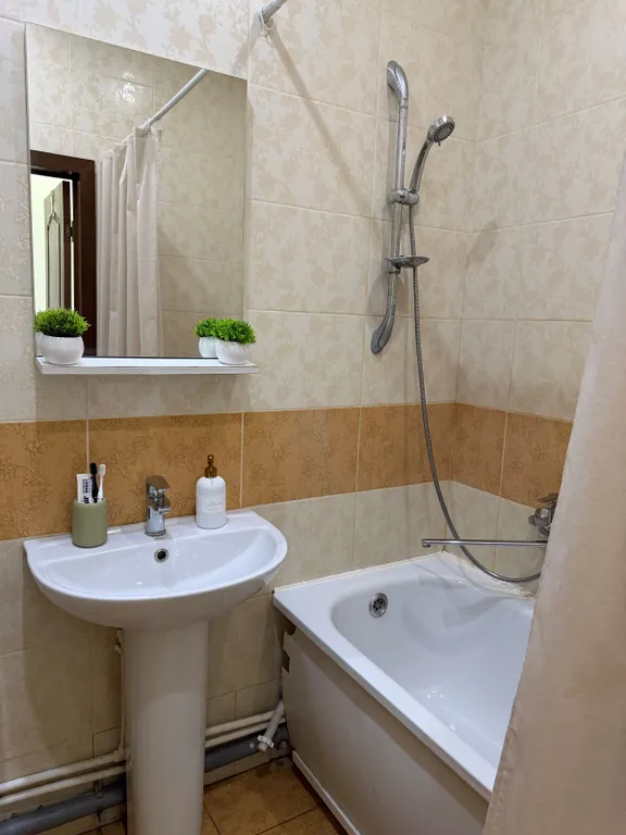 Квартира двухкомнатная в переулке Приозерном, 70 м², Новокуйбышевск — фото 10