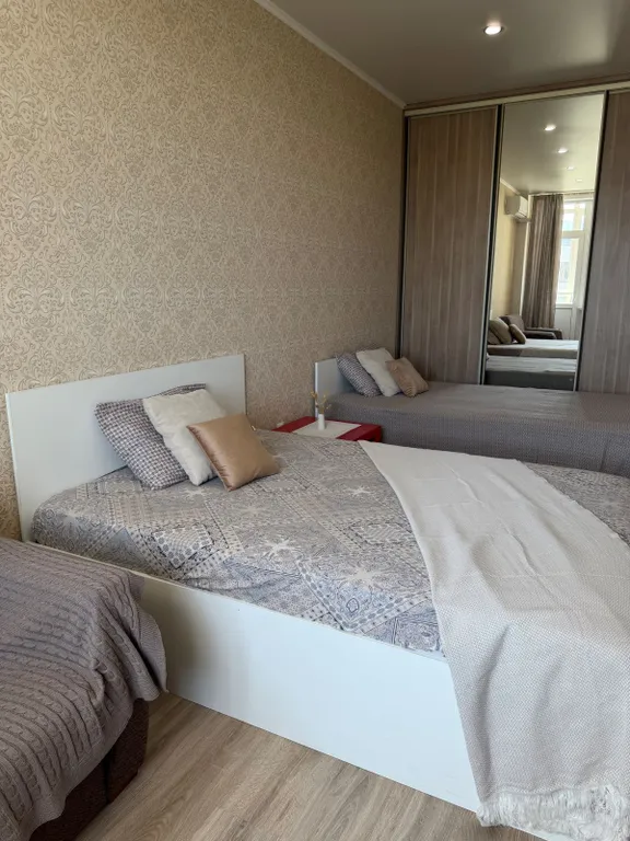 Квартира двухкомнатная в переулке Приозерном, 70 м², Новокуйбышевск — фото 13