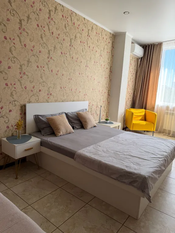 Квартира двухкомнатная в переулке Приозерном, 70 м², Новокуйбышевск — фото 4